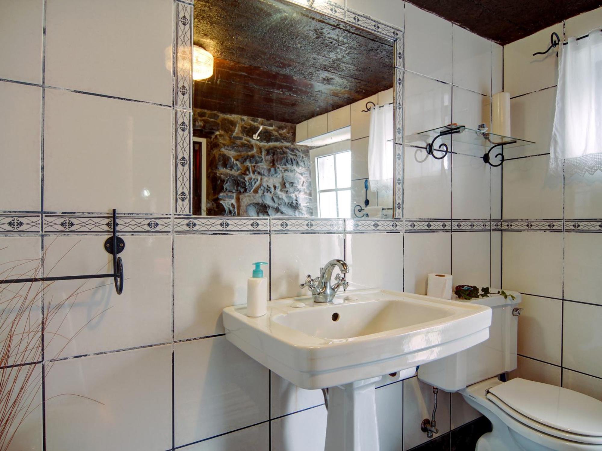 Calhau Grande Hotel Arco da Calheta  Bilik gambar