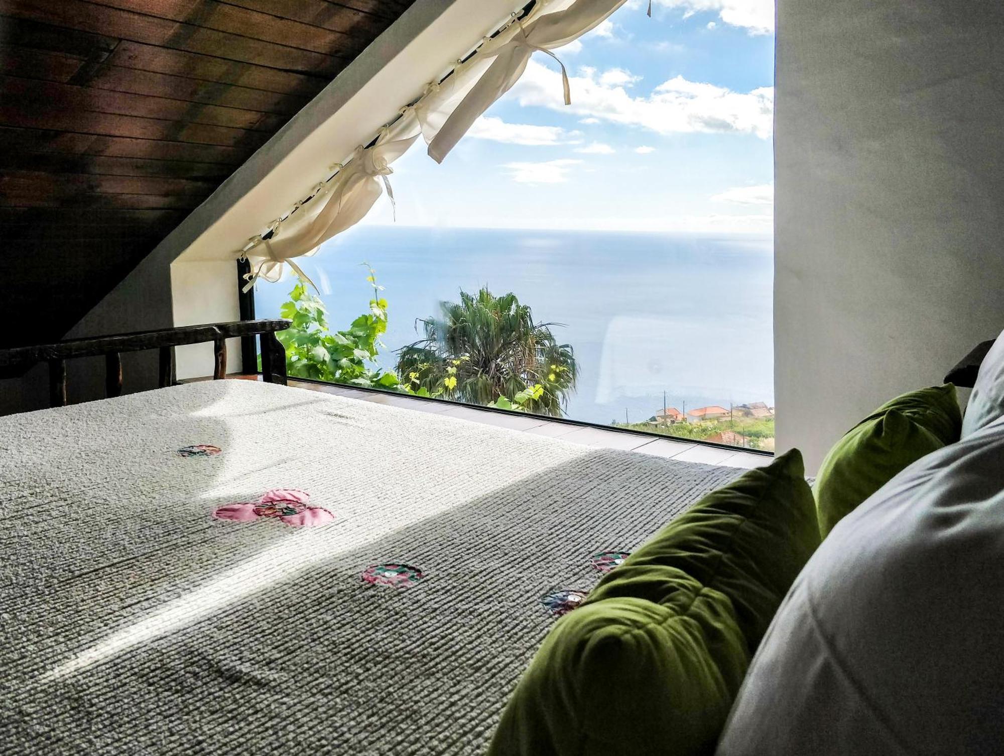 Calhau Grande Hotel Arco da Calheta  Bilik gambar