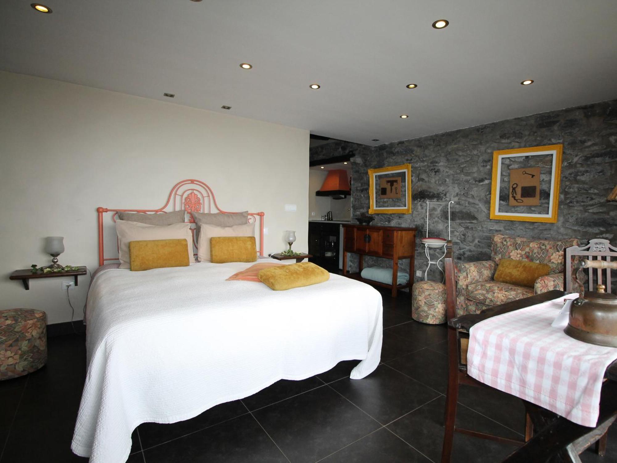 Calhau Grande Hotel Arco da Calheta  Bilik gambar