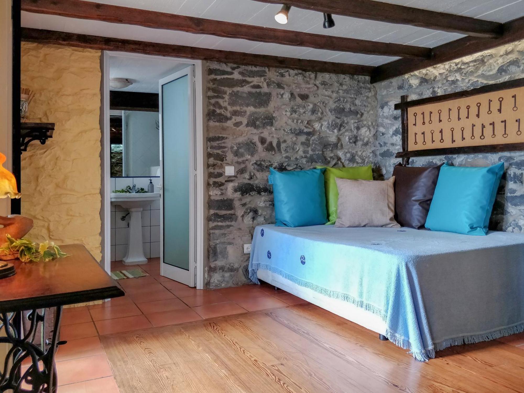 Calhau Grande Hotel Arco da Calheta  Bilik gambar