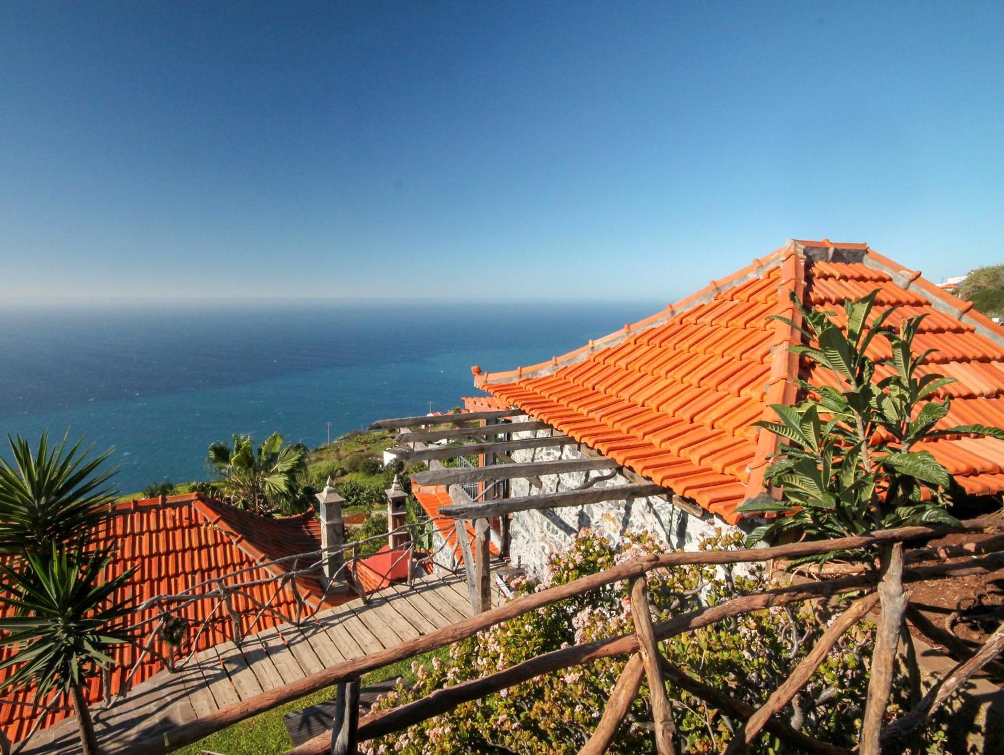 Calhau Grande Hotel Arco da Calheta  Bilik gambar